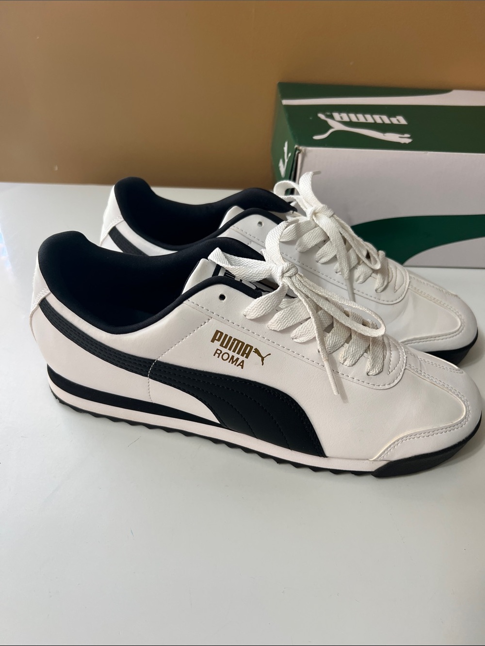 Puma Roma 24 Men’s Sneakers in White and Black with Gold Logo